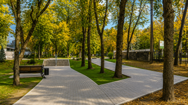 park-imeni-iuriia-haharina-dnipro-01