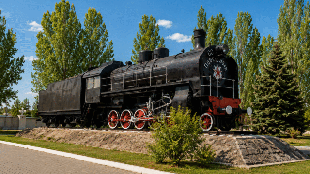 parovoz-so-17-1613-dnipro-01